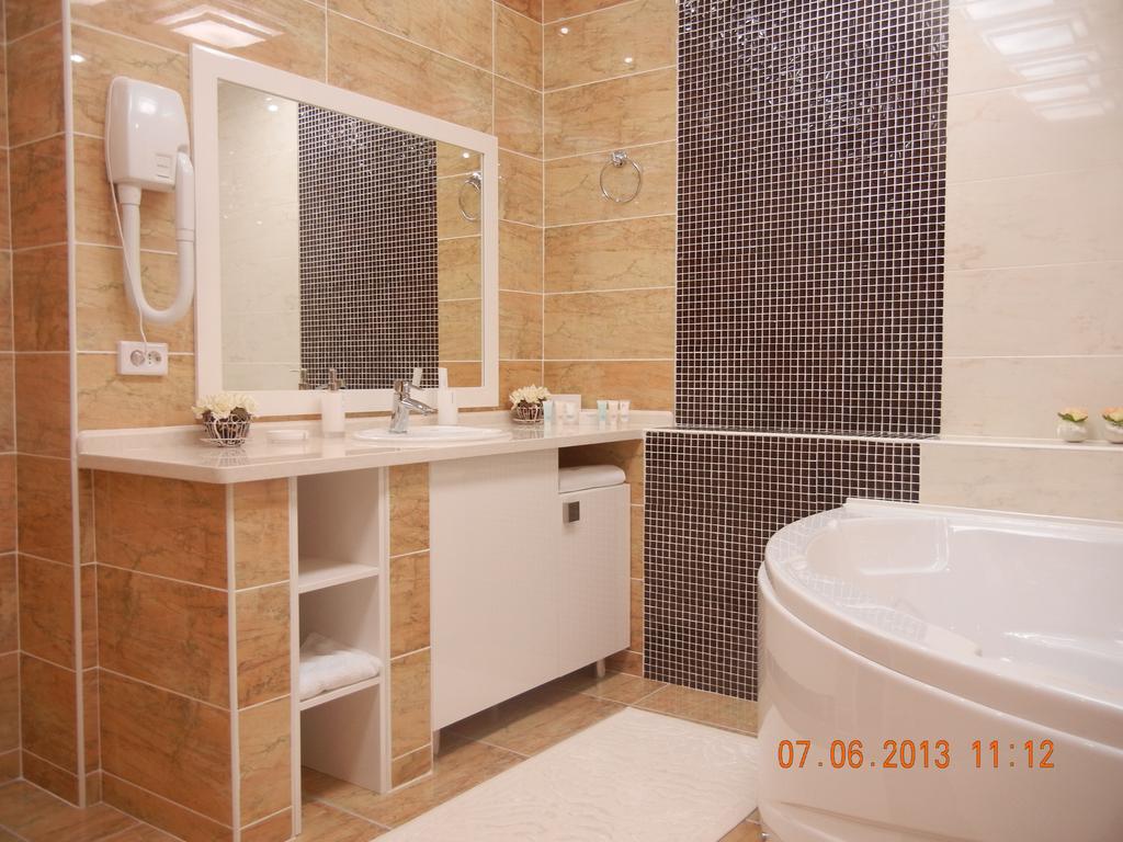 Mereke Hotel Ustʼ-Kamenogorsk Rom bilde