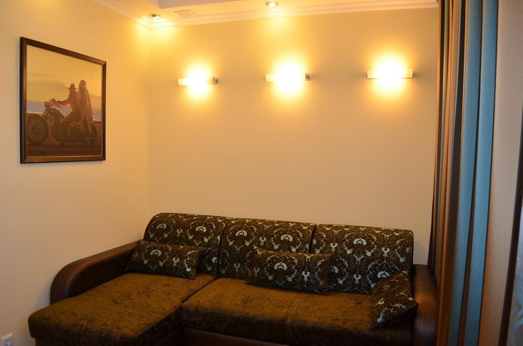 Mereke Hotel Ustʼ-Kamenogorsk Rom bilde